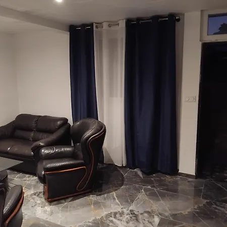 Belle Appartement Tout Equipe Woippy