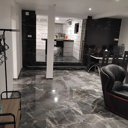 Belle Appartement Tout Equipe